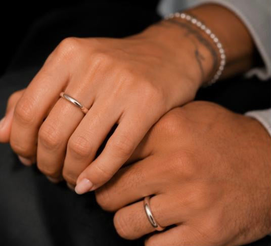 Fedina Luce PLANTEA coppia con bracciale