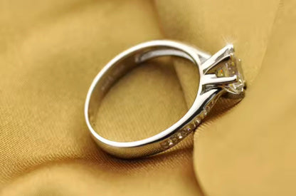 Anello Solis - vista posteriore